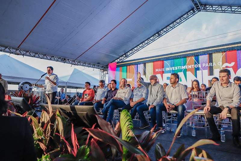 Lula e Silvio Costa Filho anunciam investimentos no modal portuário do Nordeste.