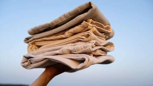 Moda sustentável brasileira brilha no exterior com algodão ecológico