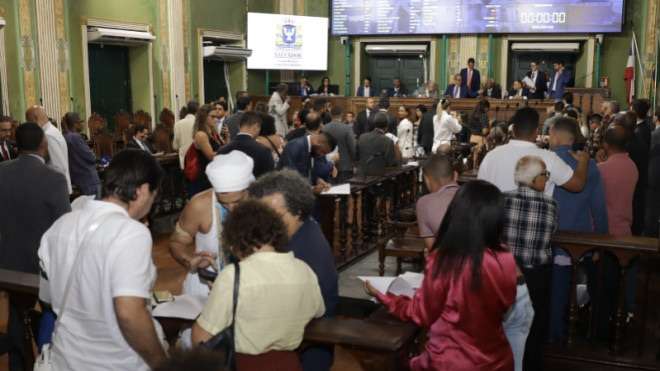 Câmara de Salvador aprova diretrizes orçamentárias para 2025