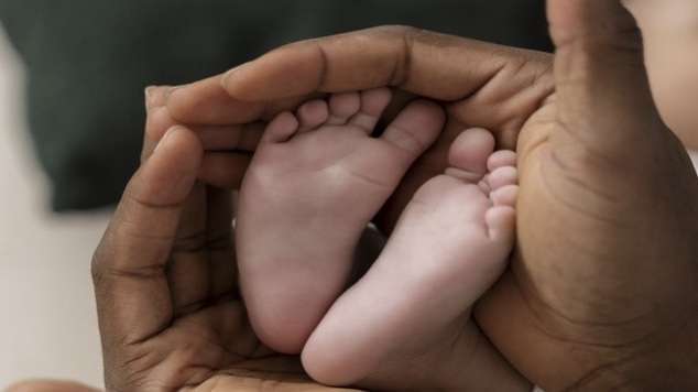 Apae Salvador registra marca de 4 milhões de testes do pezinho na Bahia