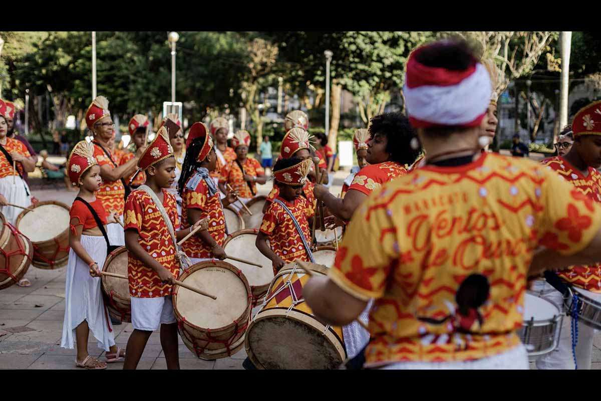 Maracatu Ventos de Ouro abre inscrições para oficinas gratuitas e inclusivas em Salvador