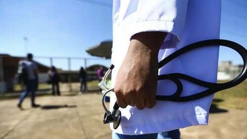 77% das secretarias estaduais de educação, saúde e gestão apresentam níveis de liderança abaixo do ideal
