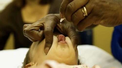 Vacinação contra a poliomielite é crucial para crianças menores de 5 anos