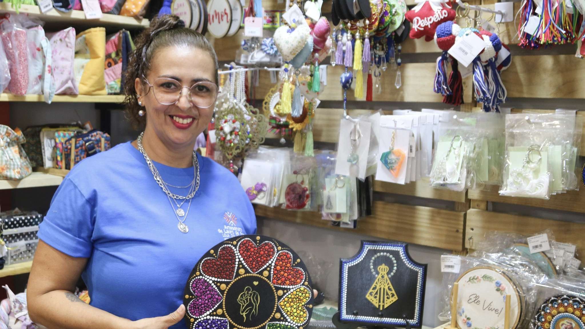 Artesanato em destaque com loja colaborativa de Lauro de Freitas completa dois anos