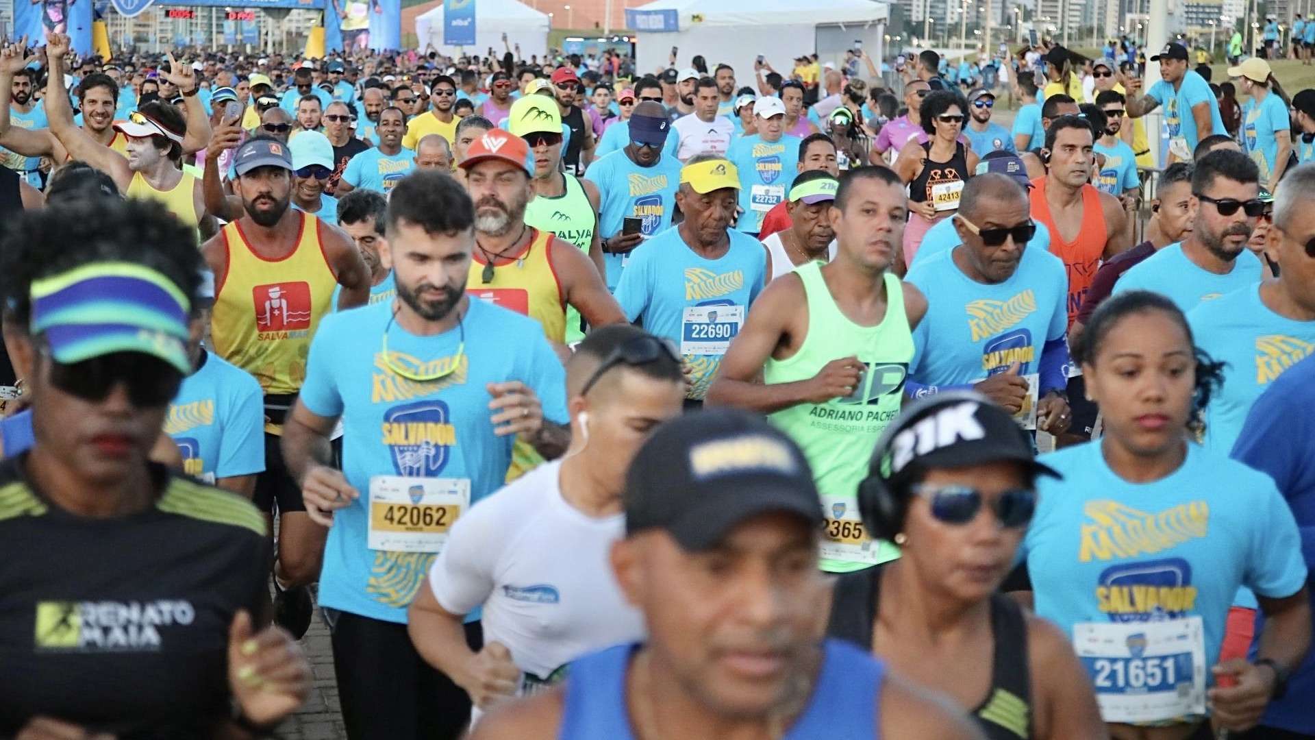 Competidores entram em contagem regressiva para a maratona Salvador 2024