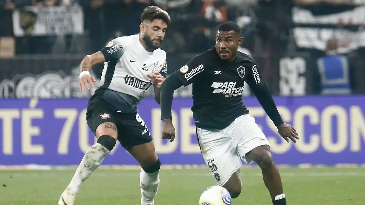 Botafogo derrota corinthians e amplia vantagem na liderança do campeonato brasileiro