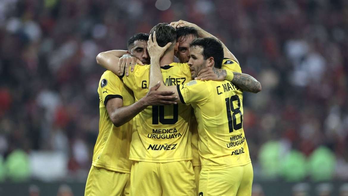 Flamengo enfrenta derrota em casa e complica classificação na libertadores