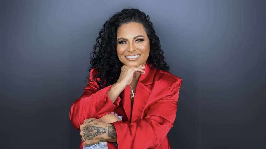 Frevância elétrica se apresenta no 21º orgulho LGBT+ da Bahia em Salvador