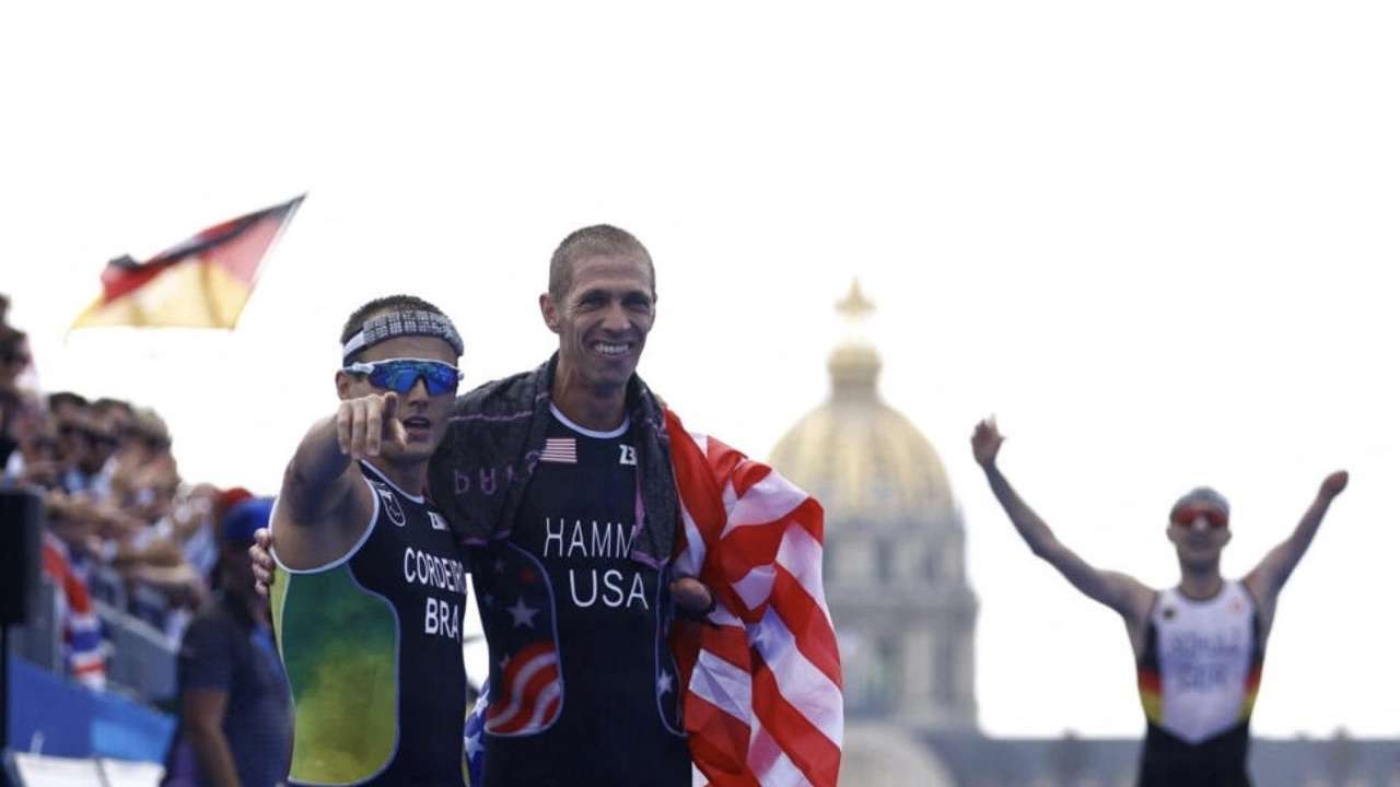 Brasil conquista medalha de prata no triatlo paralímpico em Paris