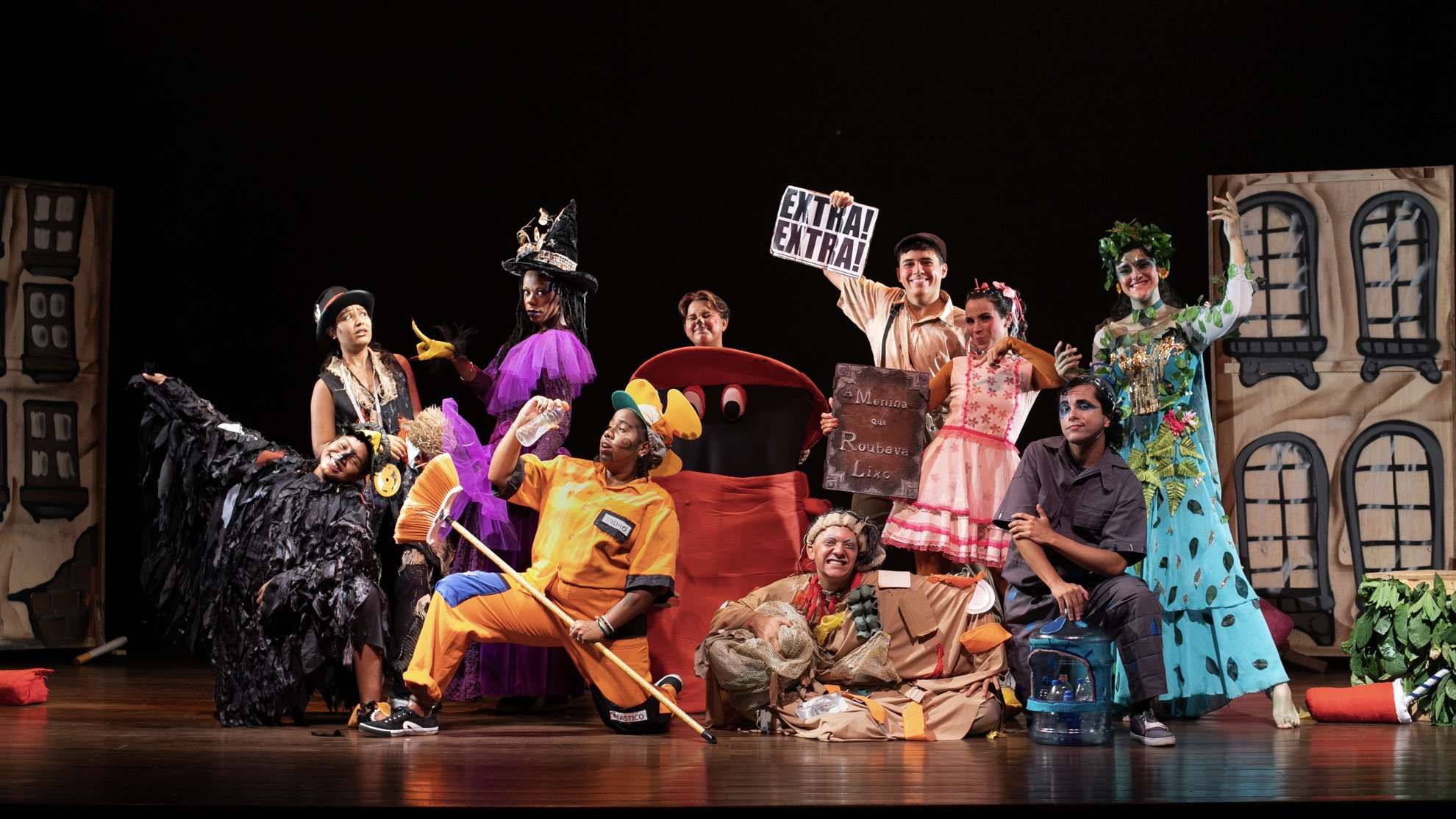 Festival estudantil de artes cênicas de Salvador promove intercâmbio cultural em diversos espaços da cidade.