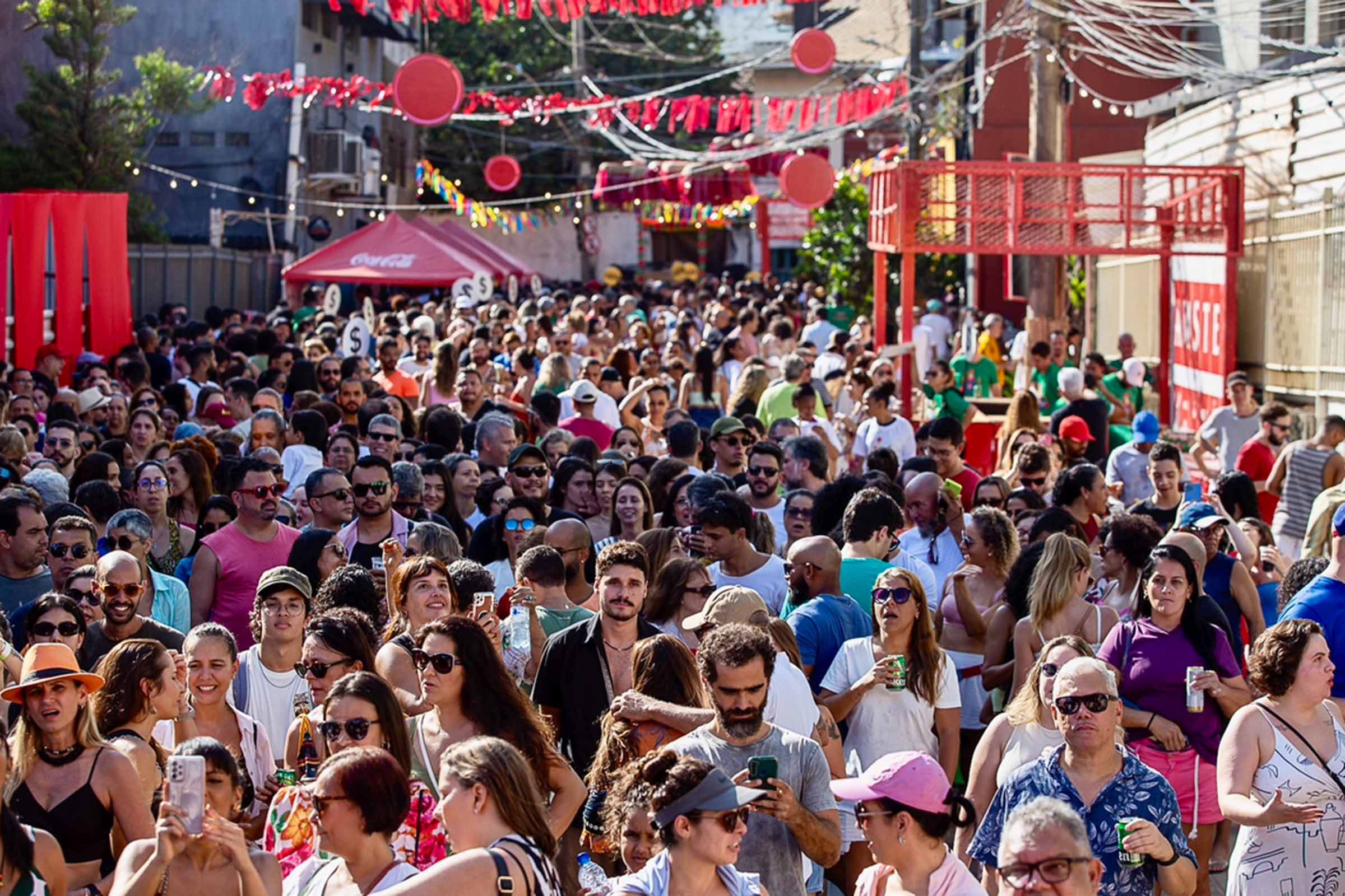 Festa de San Gennaro celebra a cultura italiana e baiana no bairro do Rio Vermelho, em Salvador.