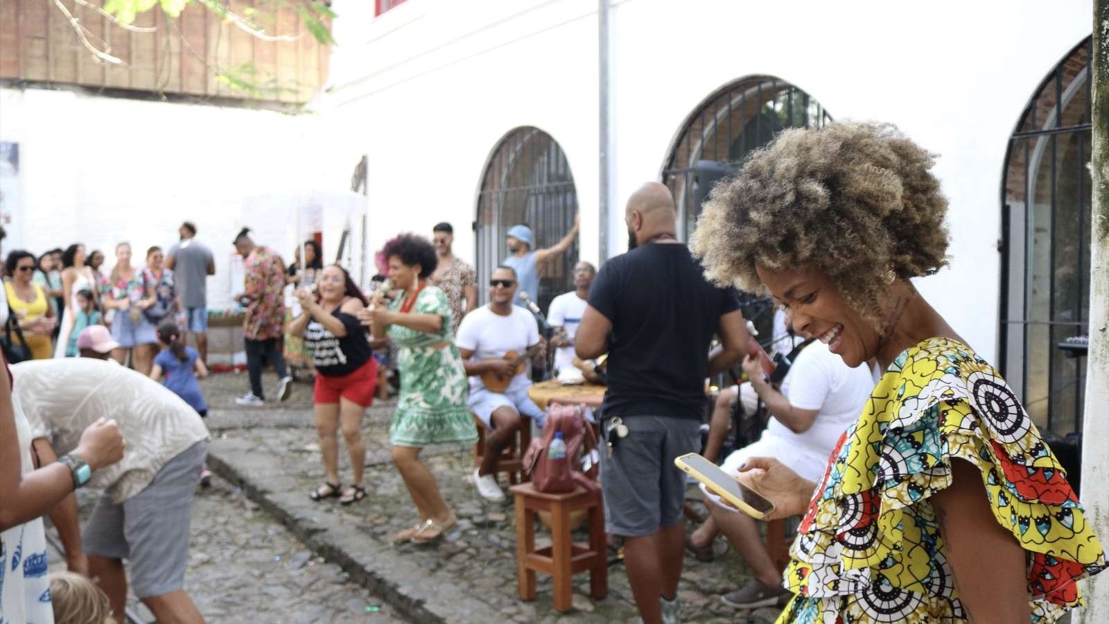 Escolinha Maria Felipa realiza festival avante em comemoração ao Dia das Crianças
