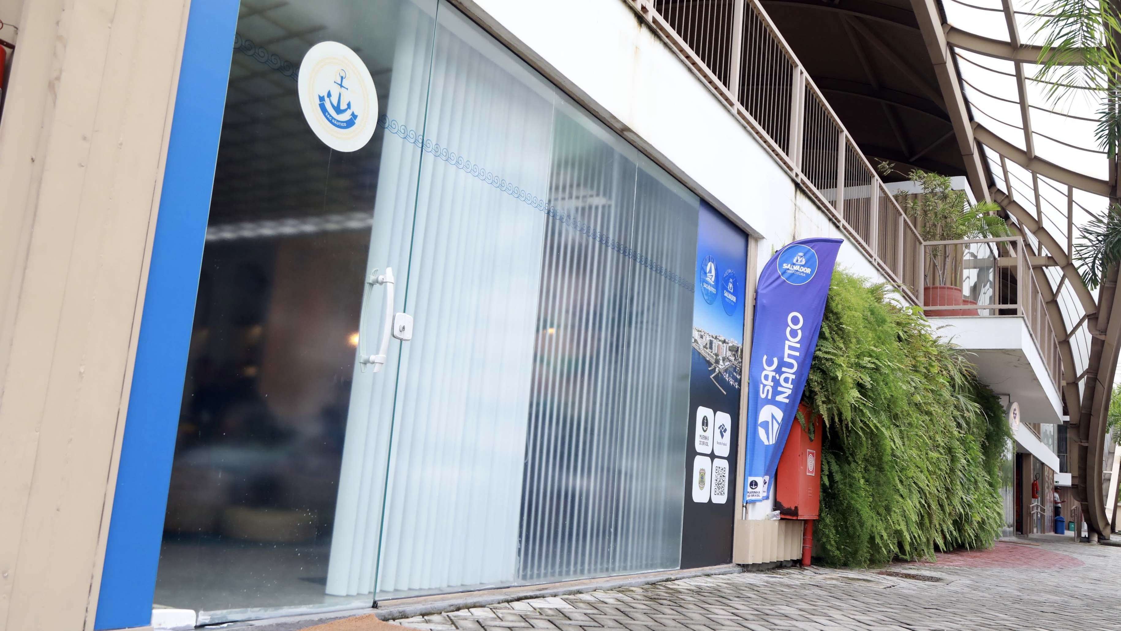 SAC Náutico completa um ano com 750 atendimentos e suporte a navegadores de 31 nacionalidades