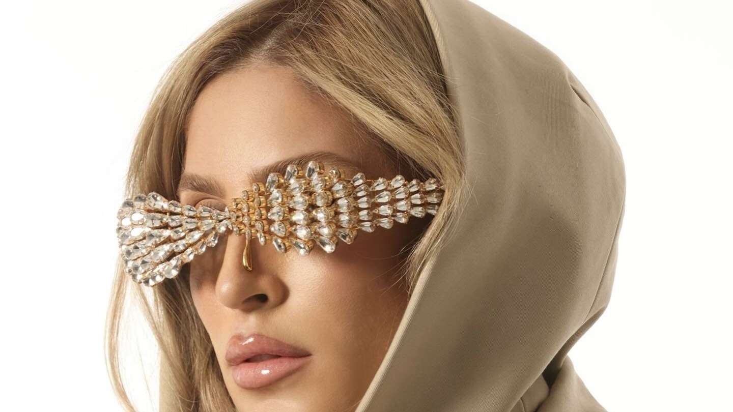 Manu Bahtidão alcança o TOP 100 do Spotify Brasil com “4 Enganados”