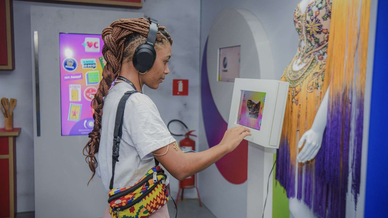 Central do Outdoor Bahia reafirma apoio ao Hospital Martagão Gesteira durante visita