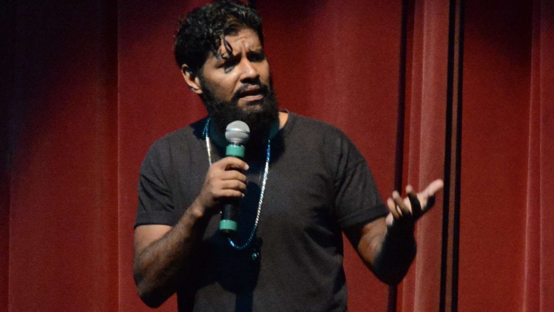 Porto SESI cultura promove “Se Amostre, CBX! Stand Up Comédia” em Salvador
