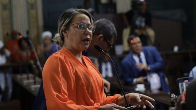 Bancada feminina da Câmara Municipal de Salvador cresce de oito para nove vereadoras.