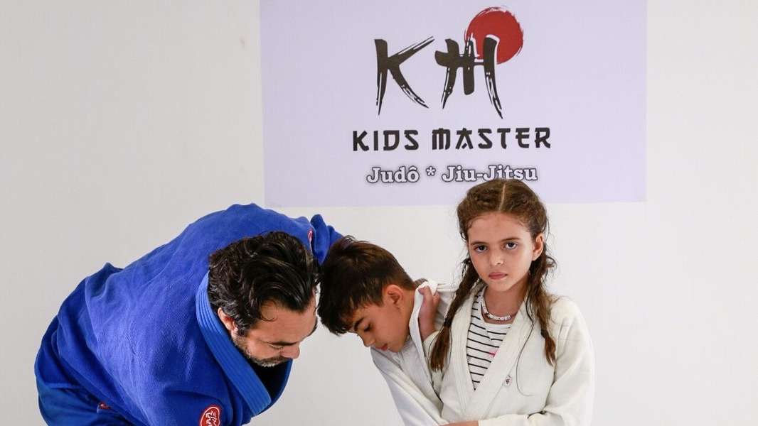 Shopping Paseo Sedia 1º festival de artes marciais em comemoração ao mês das crianças