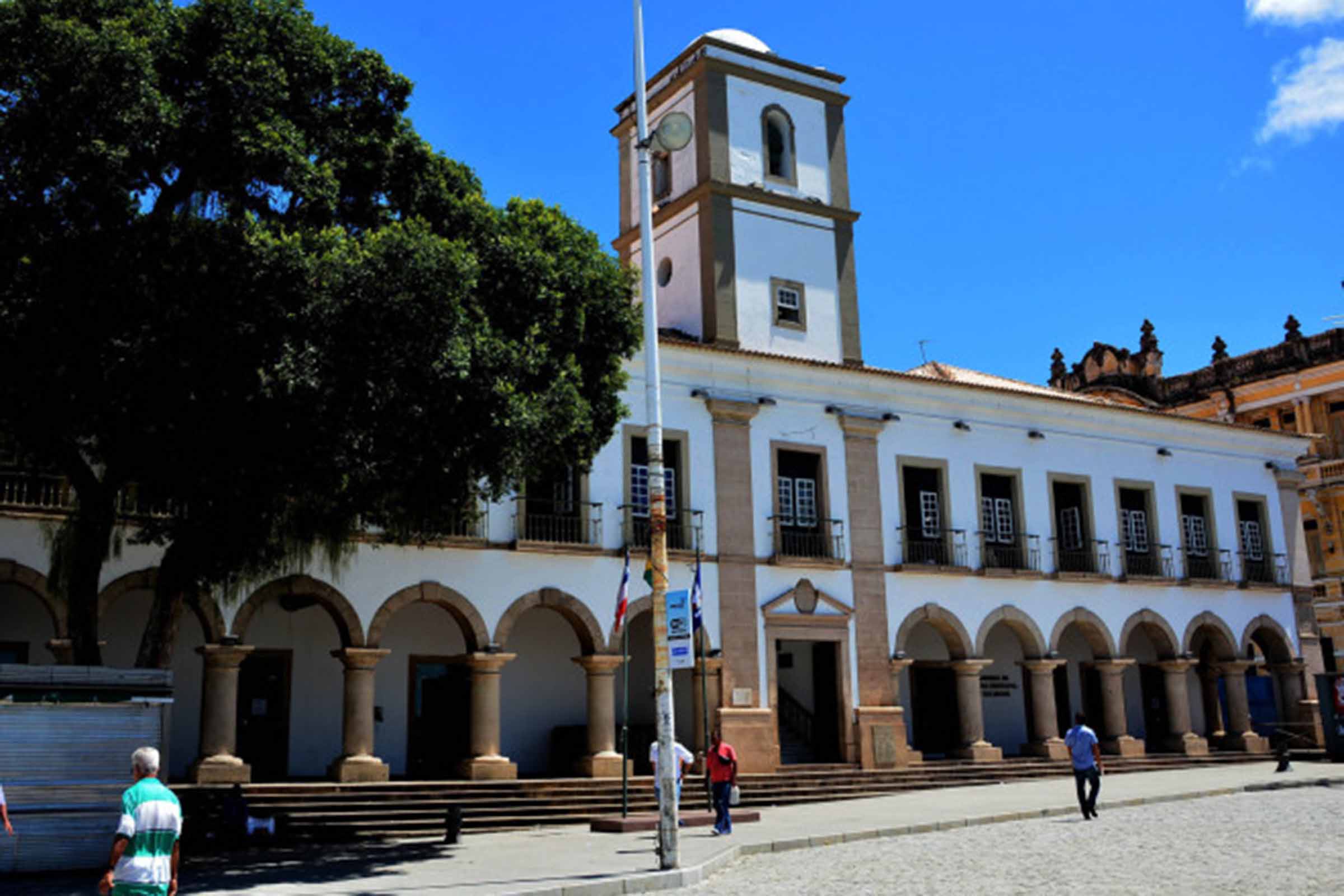 Câmara Municipal de Salvador analisa operação de crédito de R$ 350 milhões para modernização do transporte público