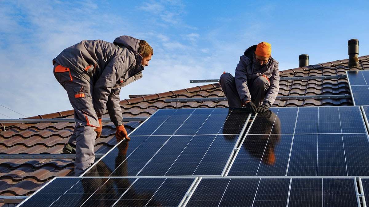 Salvador recebe autoridades e empreendedores do detor solar para debates sobre o mercado fotovoltaico