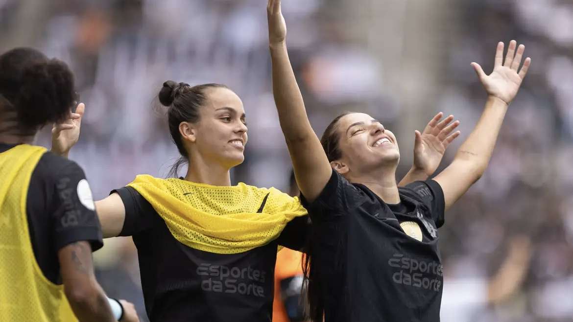 Corinthians elimina São Paulo e garante vaga na final do Paulistão Feminino 2024.