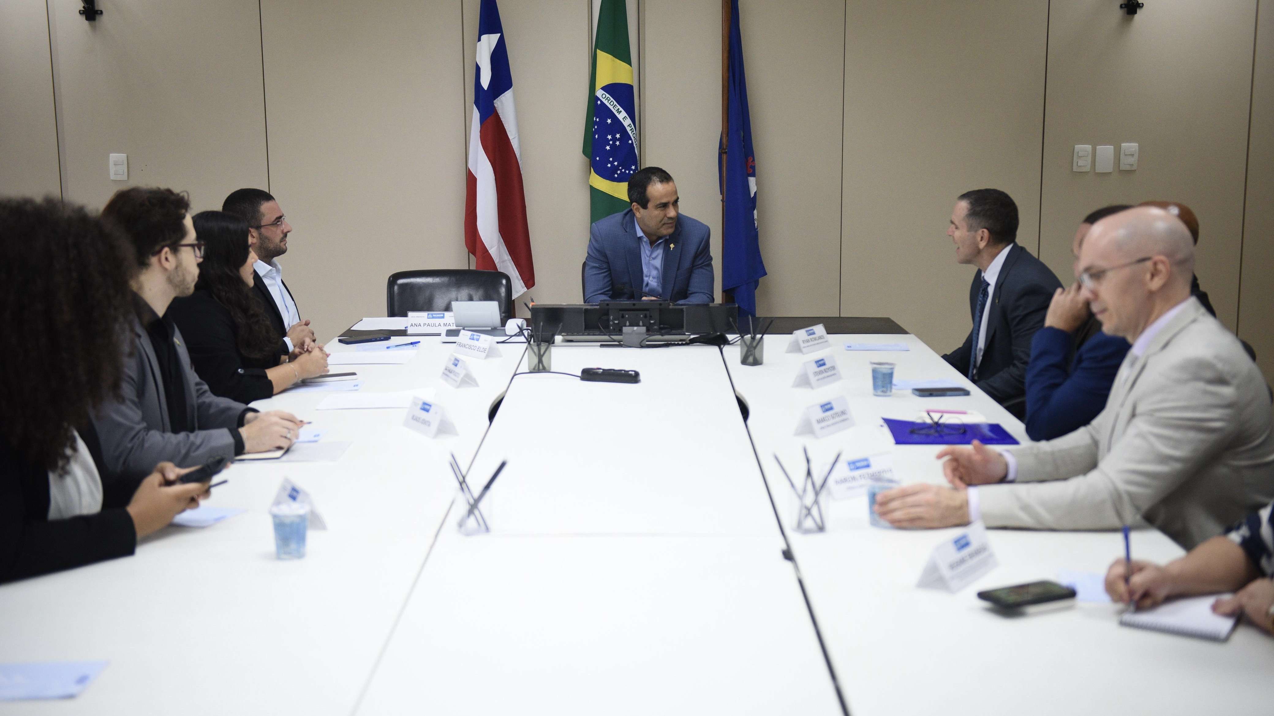 Prefeito de Salvador e Cônsul-Geral dos EUA discutem parcerias para educação, tecnologia e cultura