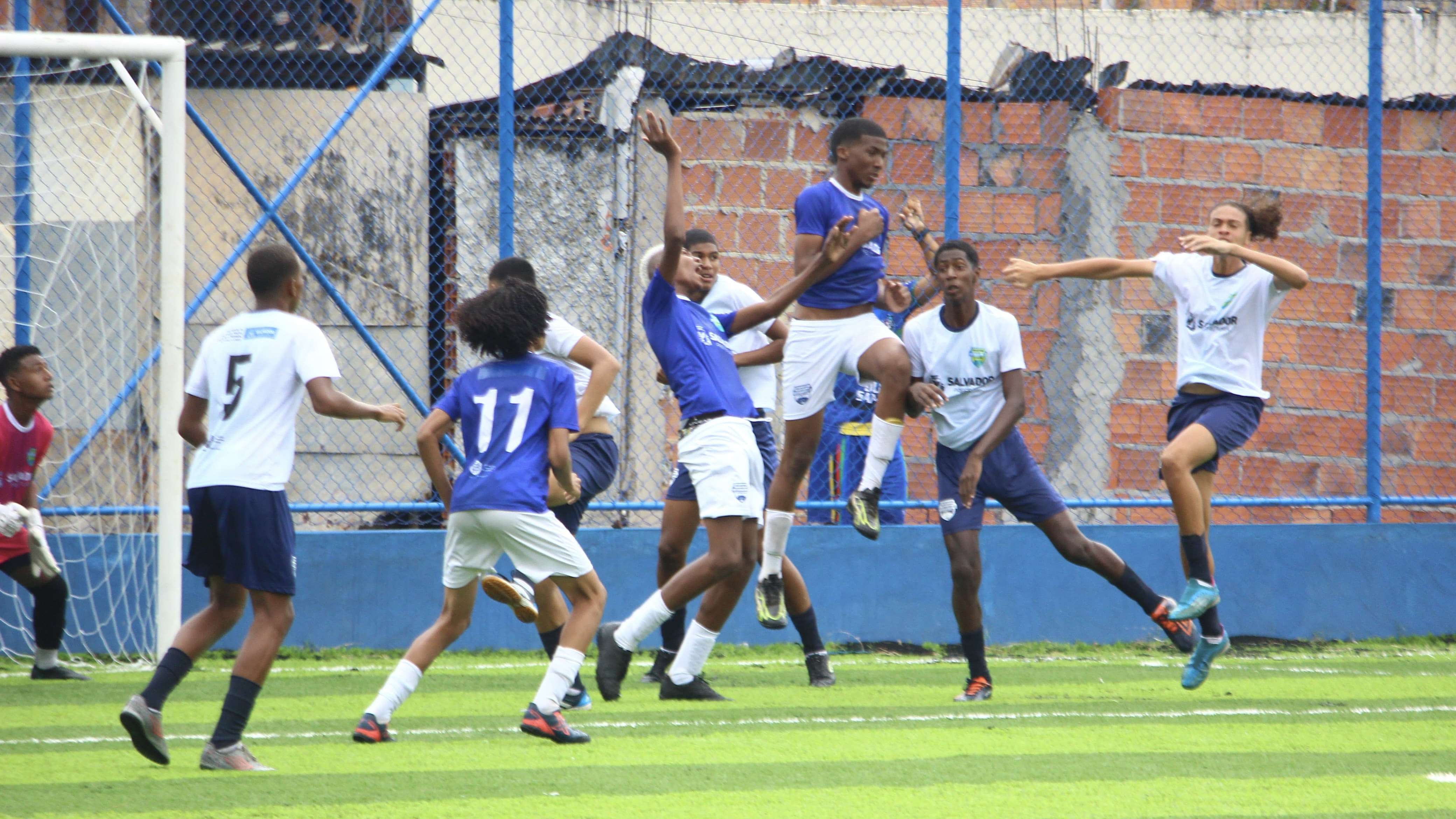 Equipes de São Marcos e nova Brasília conquistam título da Copa Salvador Interbairros
