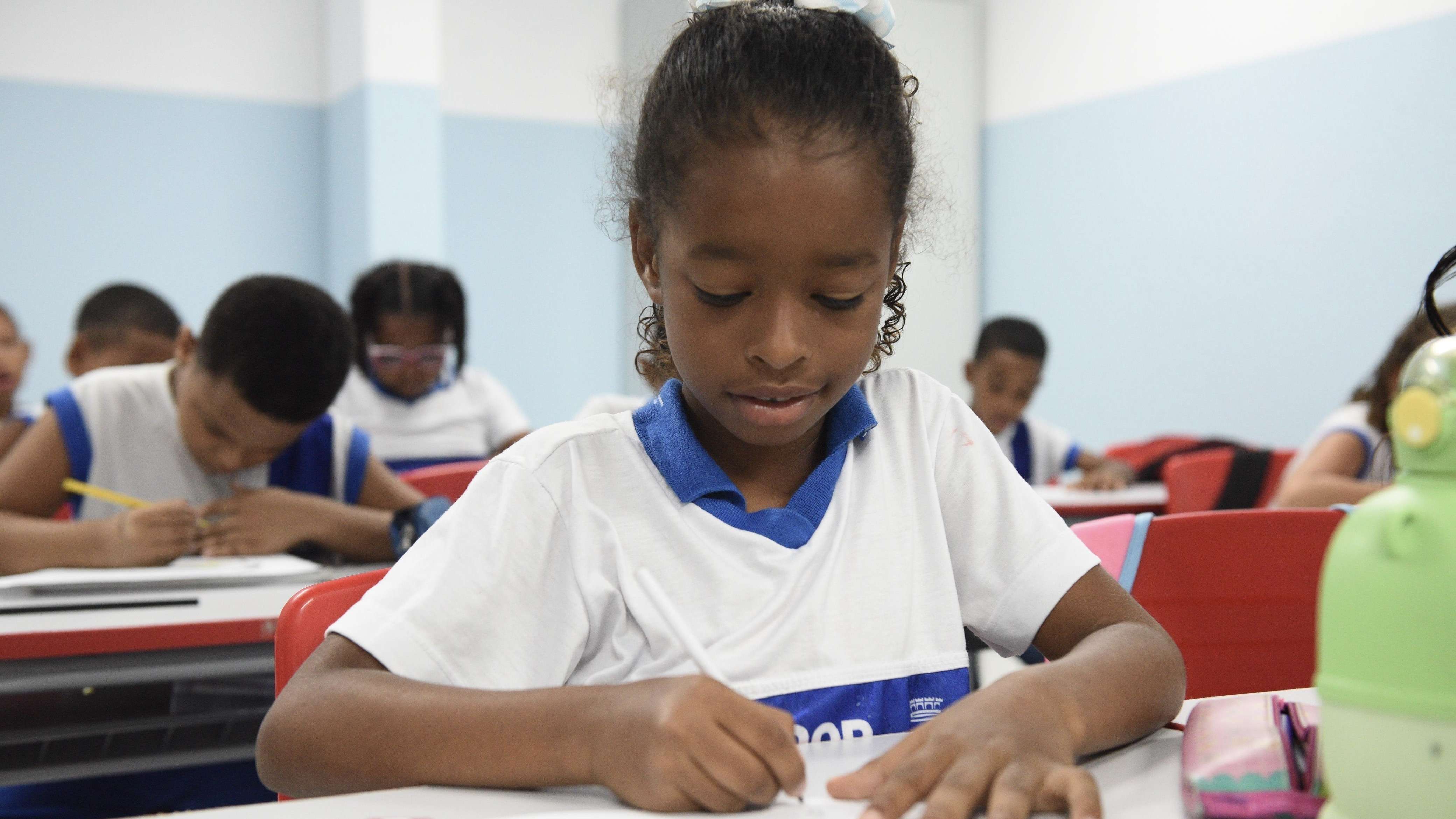 Educação de Salvador recebe Selo Ouro por avanços na alfabetização na idade certa