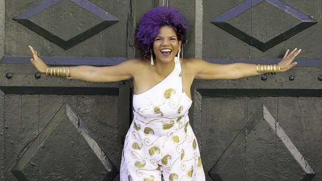 Juliana Ribeiro celebra a obra de Riachão e comemora o Novembro Negro com agenda diversificada