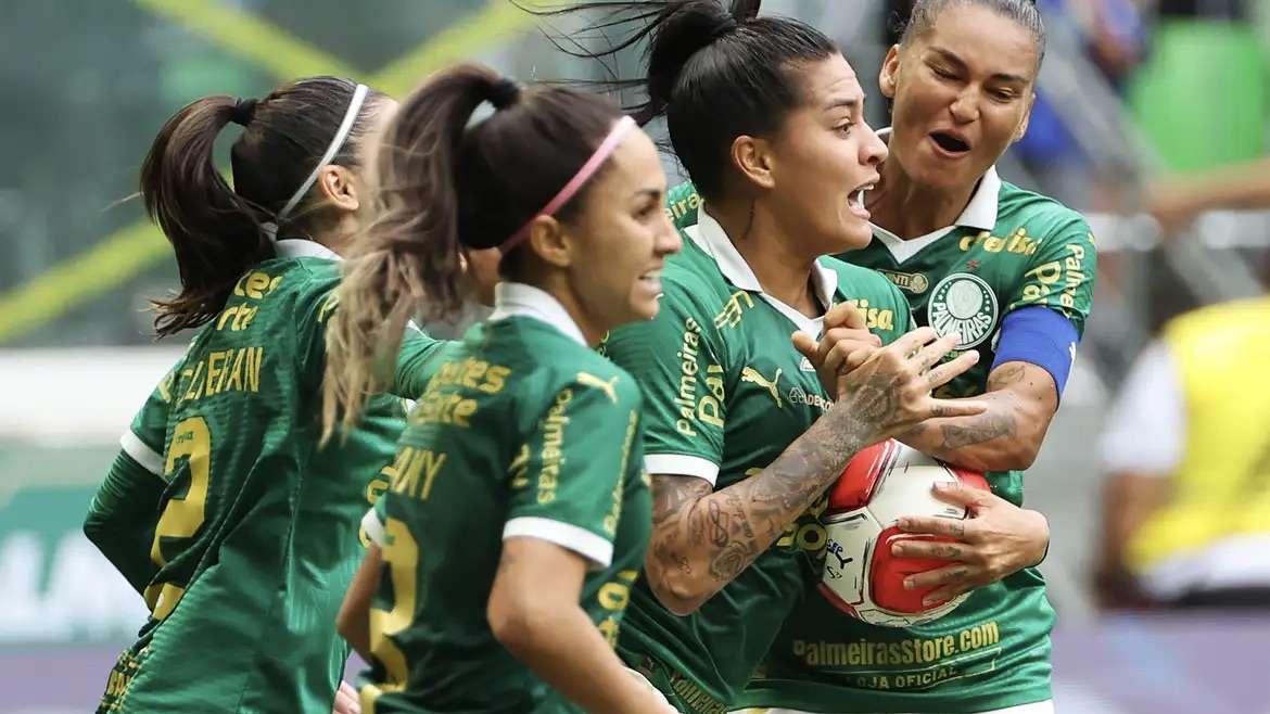 Palmeiras vira sobre a ferroviária e avança à final do Paulistão Feminino