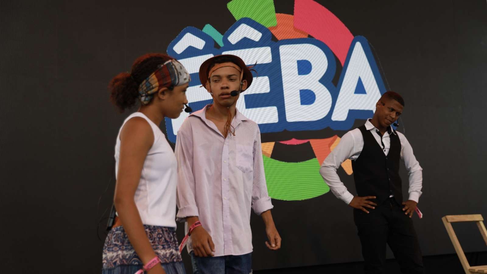 Arte e cultura estudantil ocupam a Arena Fonte Nova em Salvador