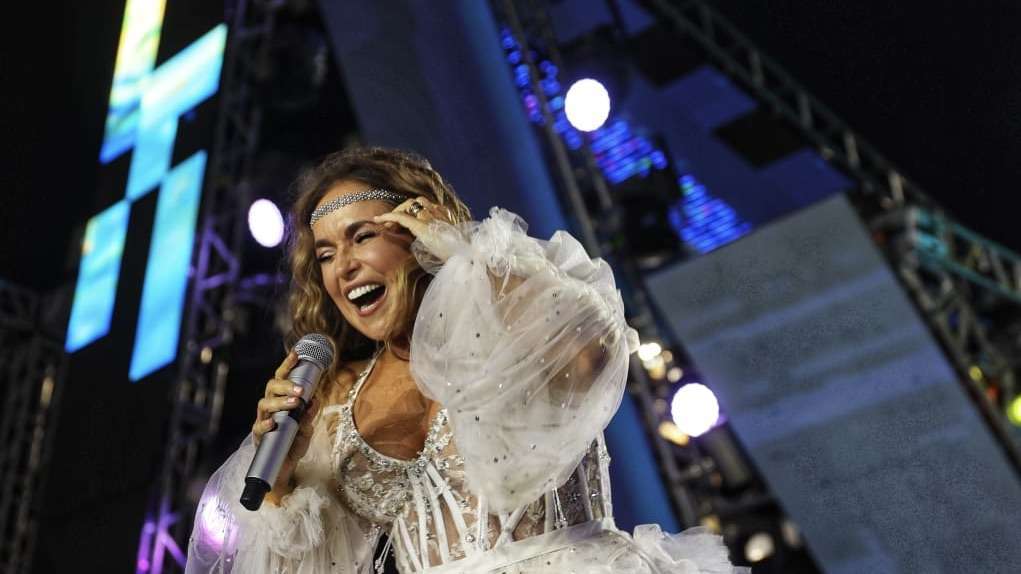 Daniela Mercury celebra 25º Pôr do Som com apoio do Governo da Bahia.