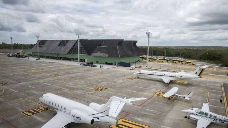 Investimentos de R$ 5 bilhões em aeroportos regionais impulsionam aviação no Brasil