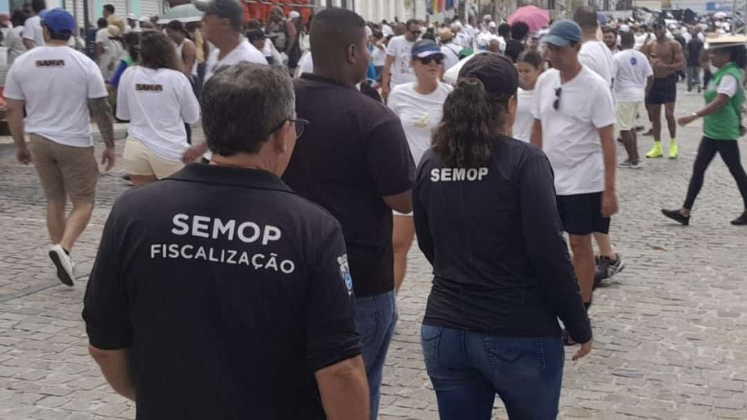 Semop apreende quase mil itens irregulares durante Lavagem do Bonfim 2025