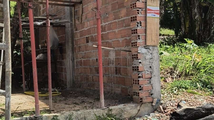 Salvador operação da Sedur combate construção irregular em Cajazeiras