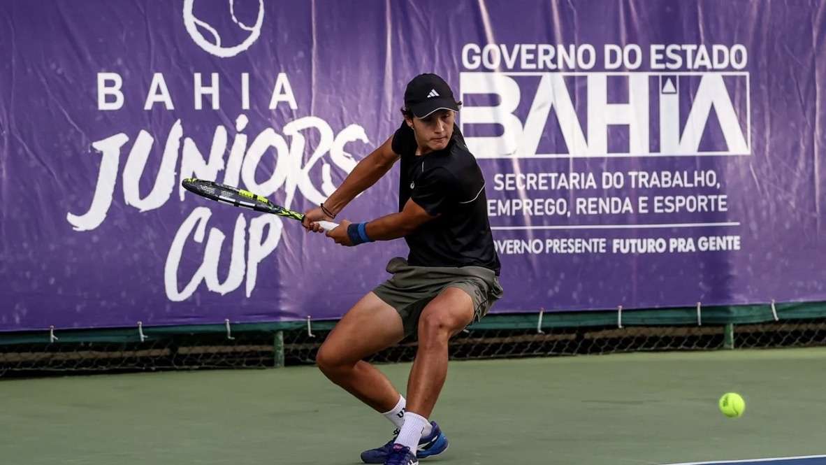 Baianos apoiados pelo FazAtleta disputam torneios internacionais de tênis no Sul e Sudeste do país