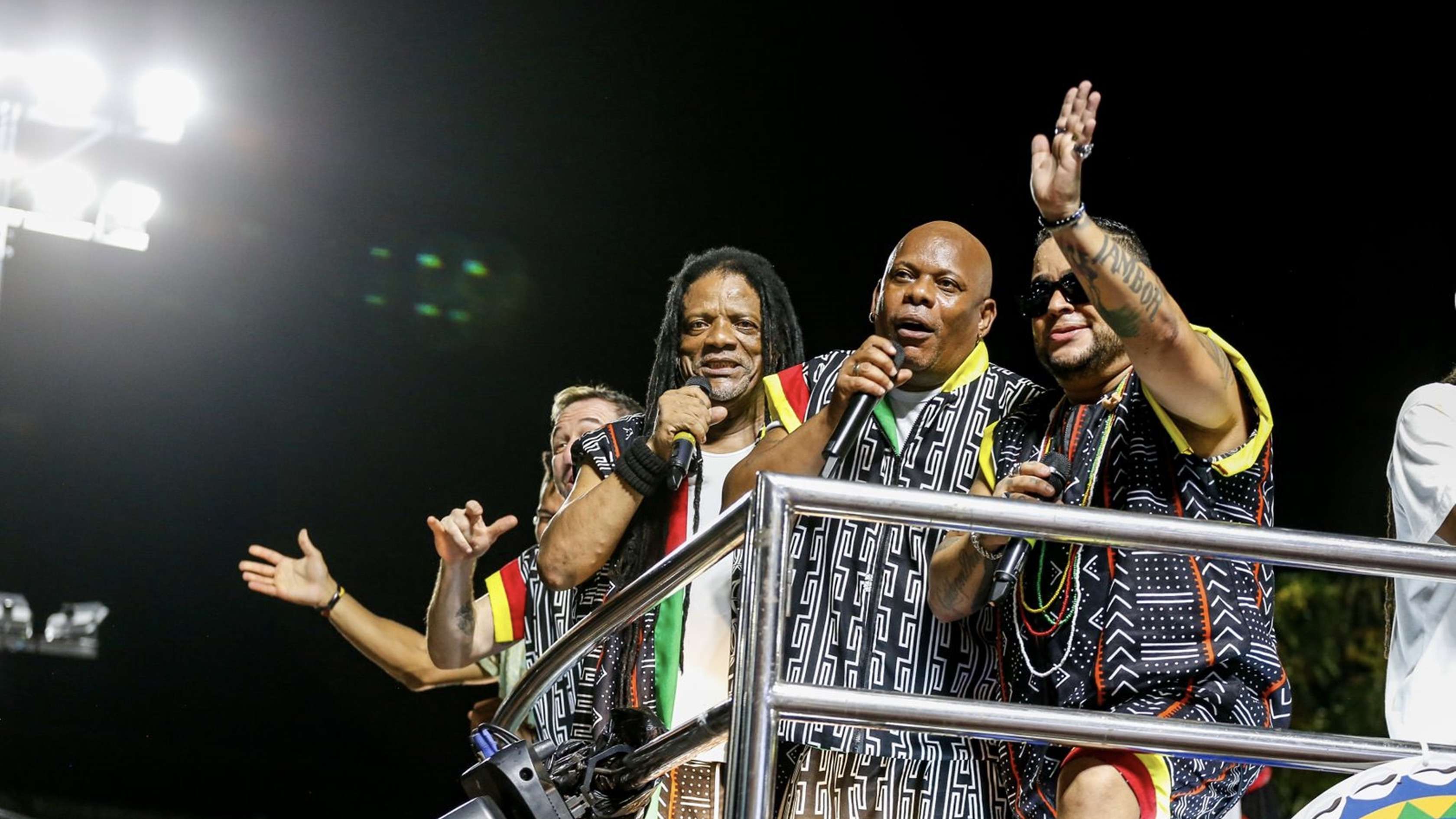 Bloco Olodum celebra suas raízes no Carnaval 2025 com o tema “OLÓDÙMARÈ: O Ser Supremo – Raízes e Origens.