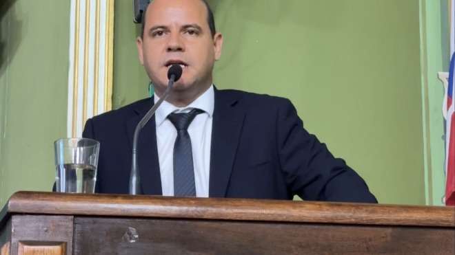 Randerson Leal cobra sanção de projeto aprovado e reforça compromisso com a cidade