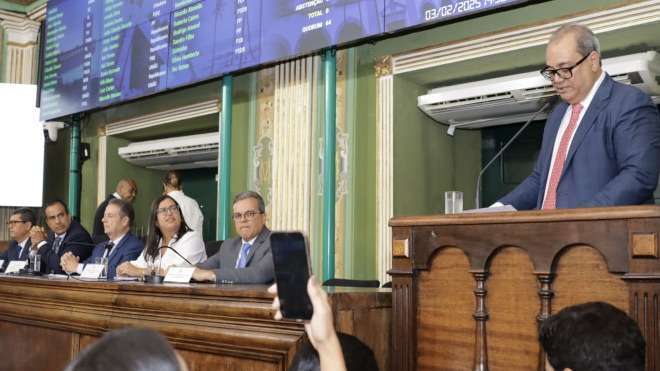 Eliete Paraguassu assume liderança da bancada do PSOL na Câmara de Salvador.