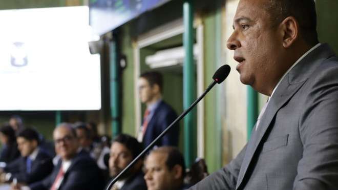 Jorge Araújo cobra solução para o caos na regulação da saúde na Bahia.