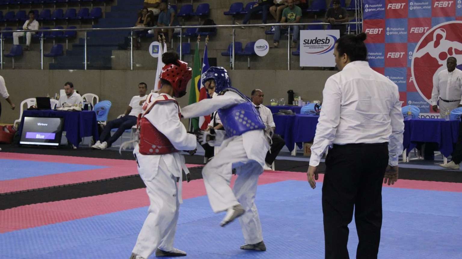 Delegação baiana de taekwondo viaja para competição nacional com apoio da Sudesb