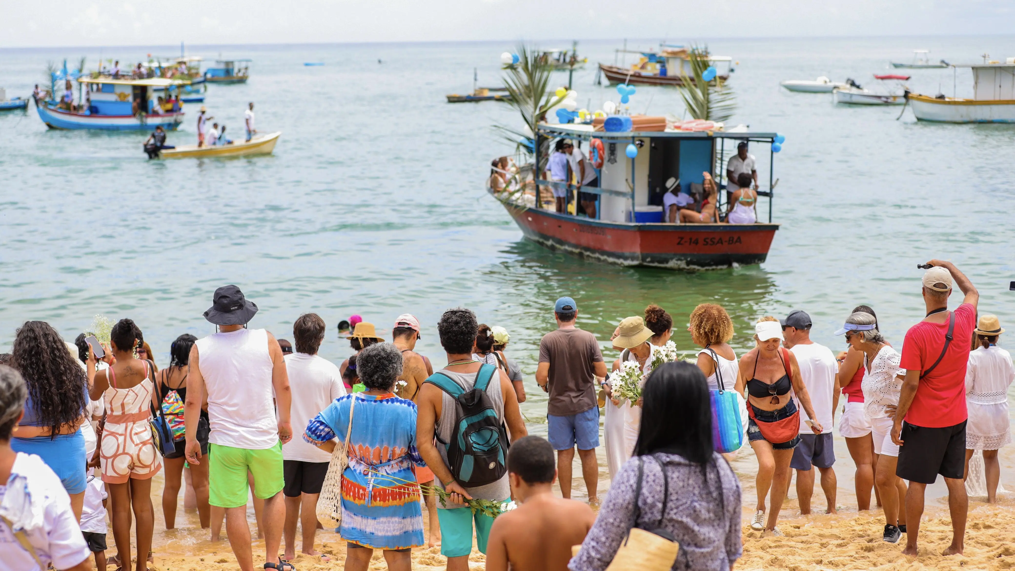 Eventos em Imbassaí e Praia do Forte celebrarão Iemanjá.