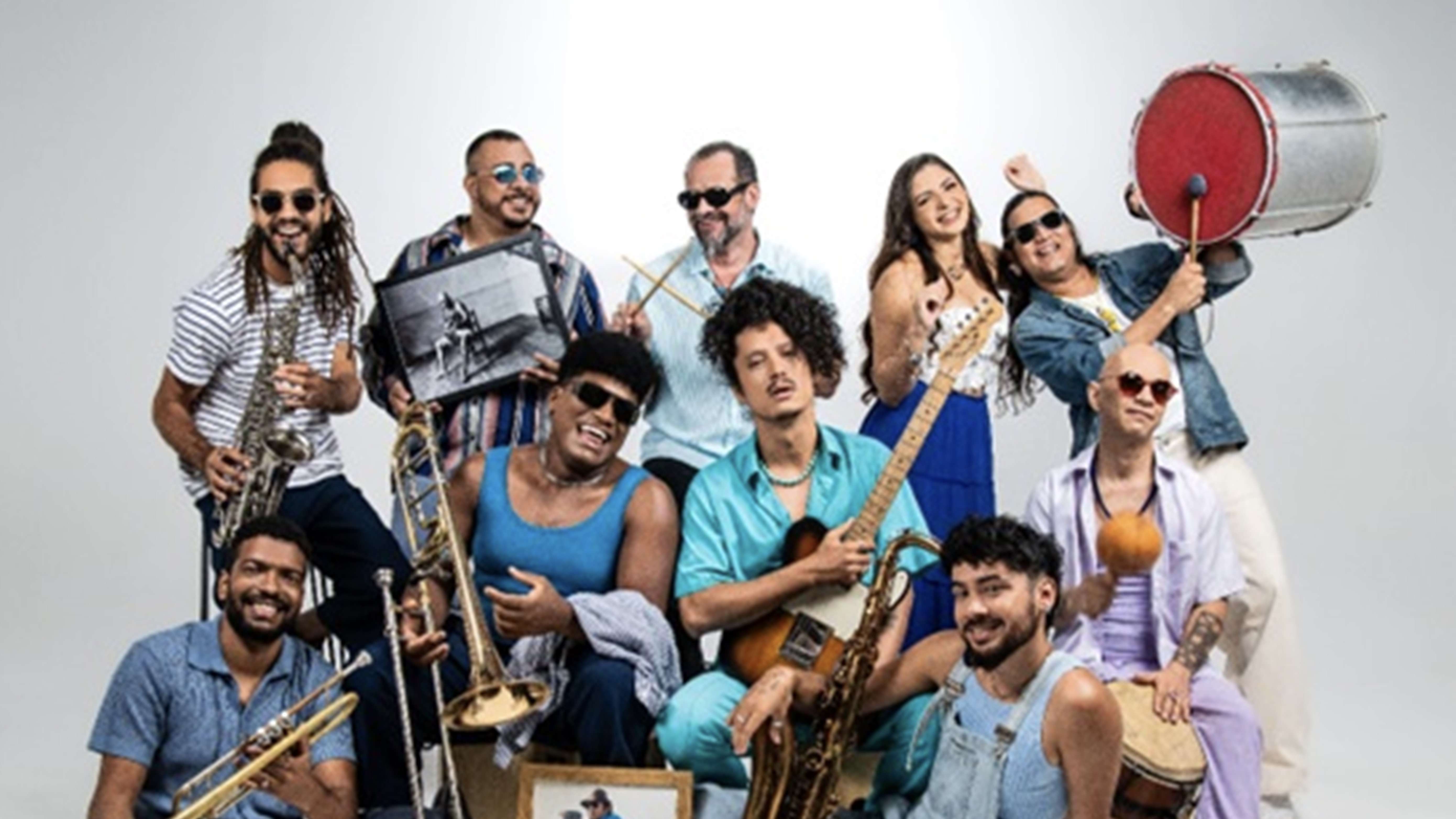 CAIXA Cultural Salvador recebe o Baile do Mestre Cupijó em celebração aos ritmos amazônicos.