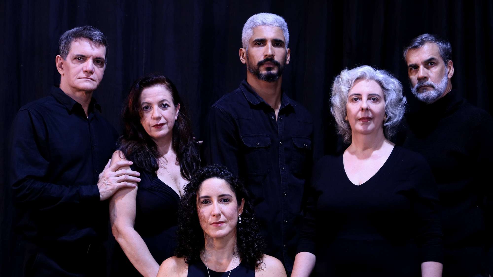 Clássico "Casa de Bonecas" ganha nova montagem em Salvador com temporada de abril no Teatro Molière.