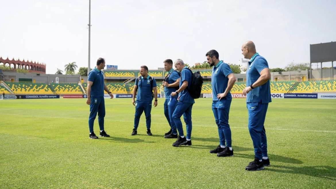 Seleção Sub-17 faz reconhecimento de campo antes da estreia no Sul-Americano