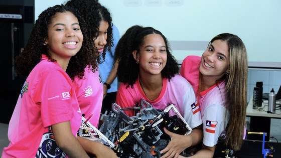 SESI Bahia amplia participação feminina no Festival Nacional de Robótica