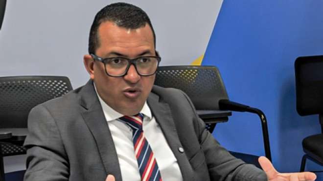 Anderson Ninho defende ampliação das faixas exclusivas para ônibus.