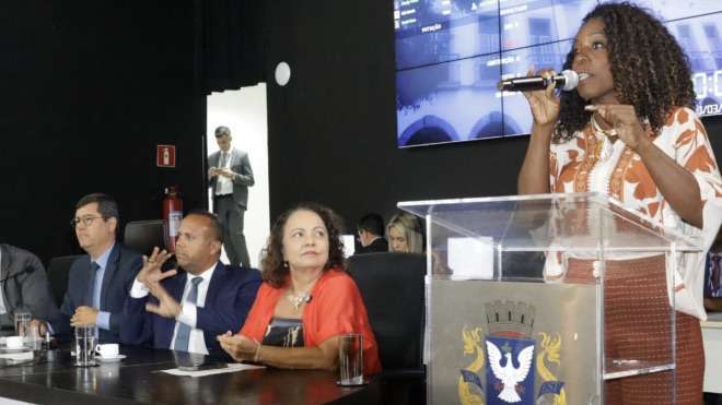 Eliete Paraguassu quer inclusão de comunidades na Secretaria do Mar