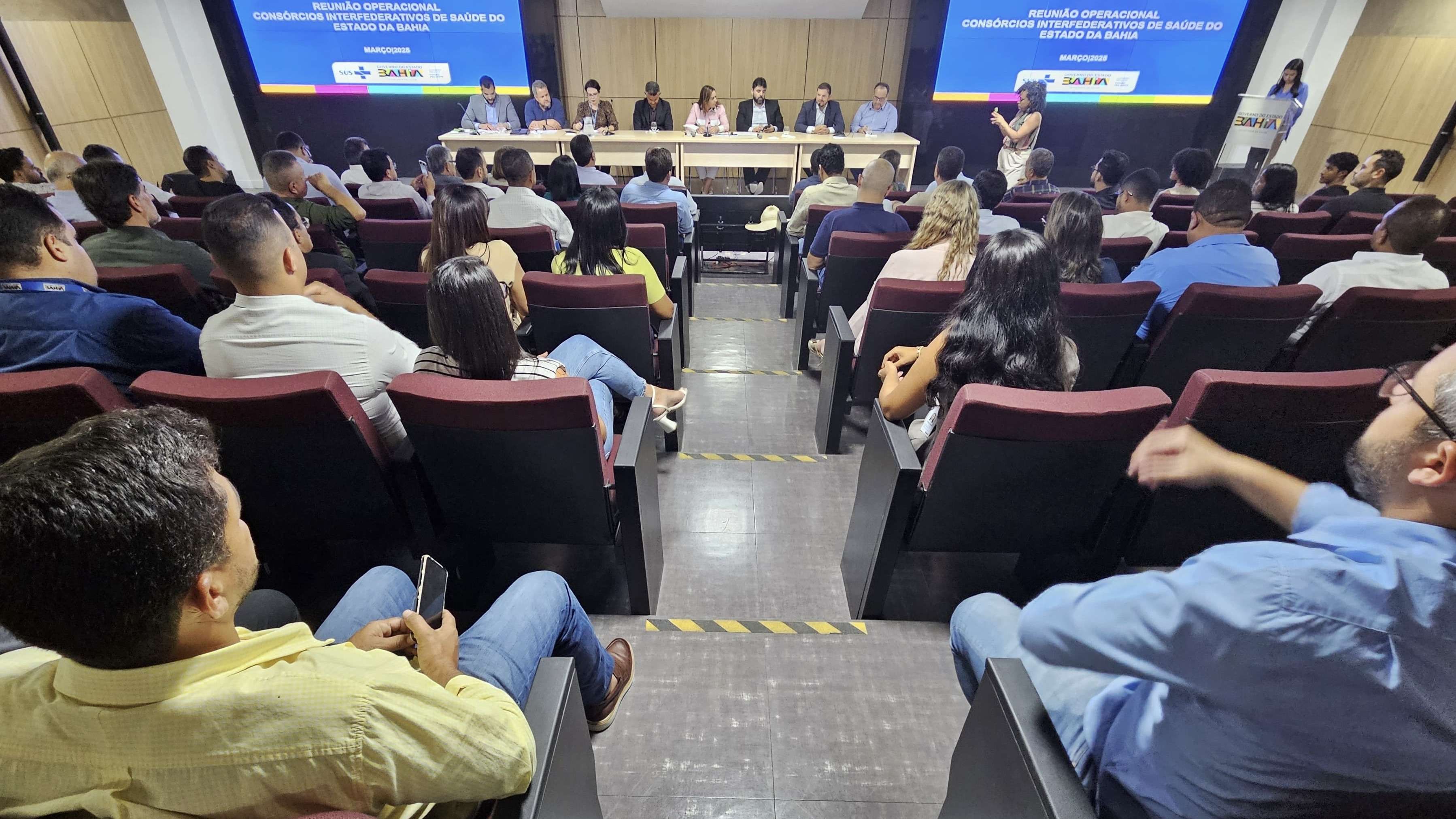 Consórcios Interfederativos de Saúde reafirmam compromisso de aprimorar gestão, afirma secretária Roberta Santana