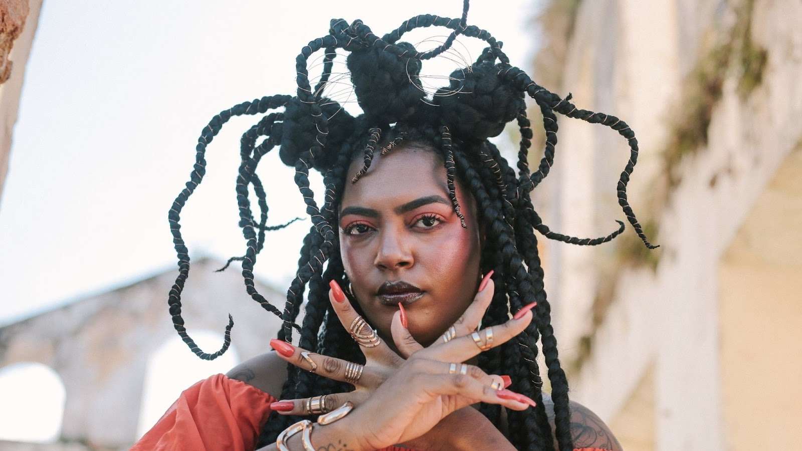 Kalunduh lança single “Catastrófica” com reflexão sobre opressão e resistência